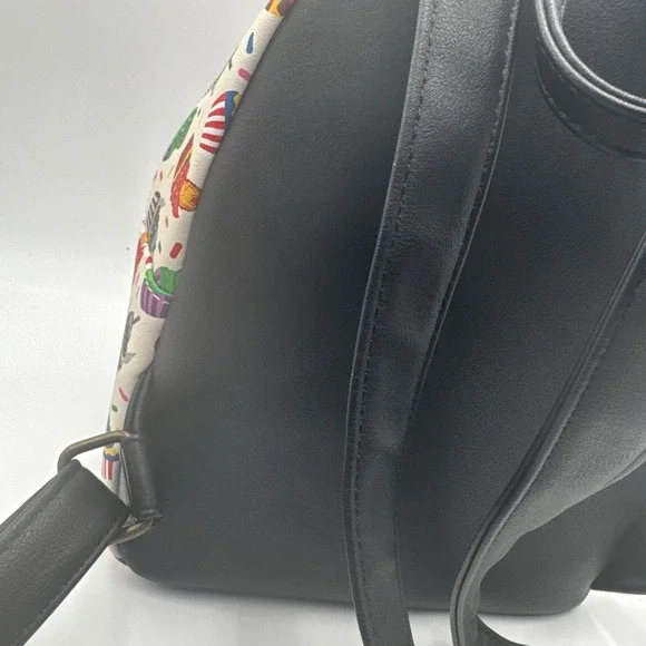 Disney Mini Backpack Bag Marvel Eats The Universe Avengers Cupcakes Food White - Picture 7 of 14